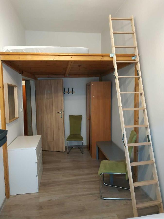 Rejtana Street Hostel Wrocław Buitenkant foto